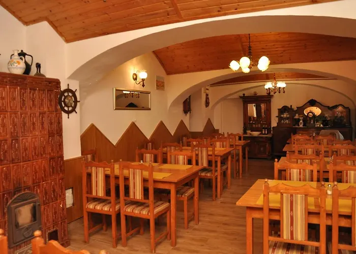 Gloriett Panzio Fertőboz