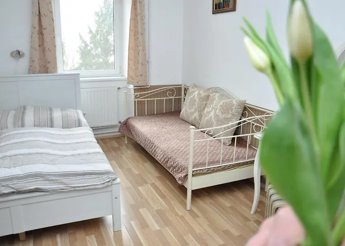 Bed & Breakfast Gloriett Panzio Fertőboz